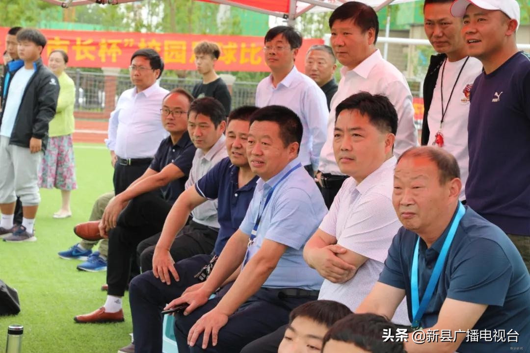 信阳市青少年足球联赛比赛,信阳市区长杯校园足球赛