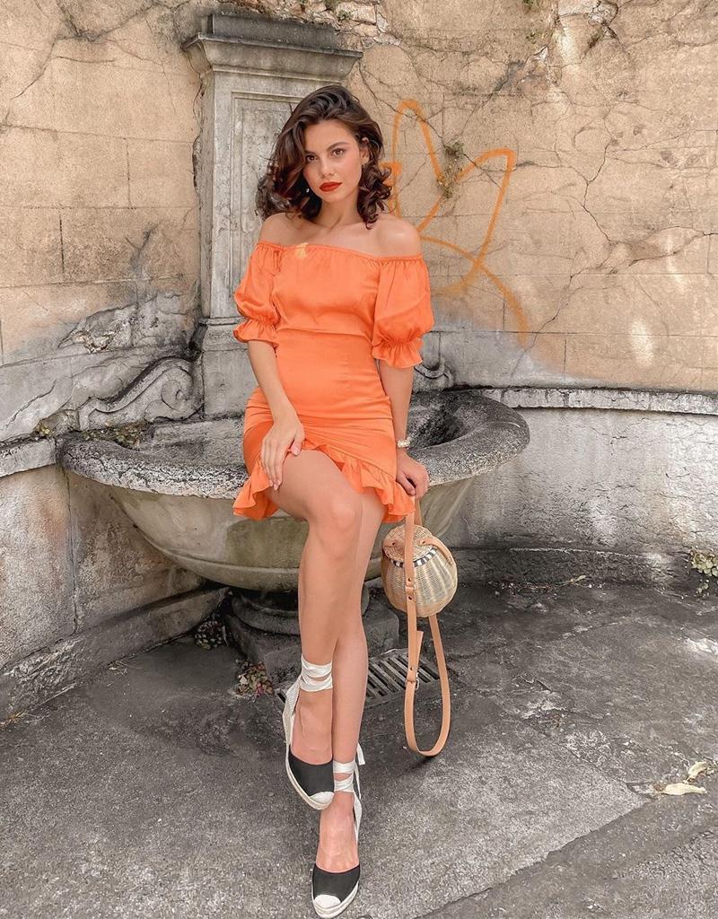 小个子怎么穿尖头高跟鞋,小个子穿高跟鞋技巧