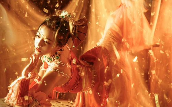 剑网三逆水寒天刀哪个值得玩,逆水寒剑网三天刀哪个好玩