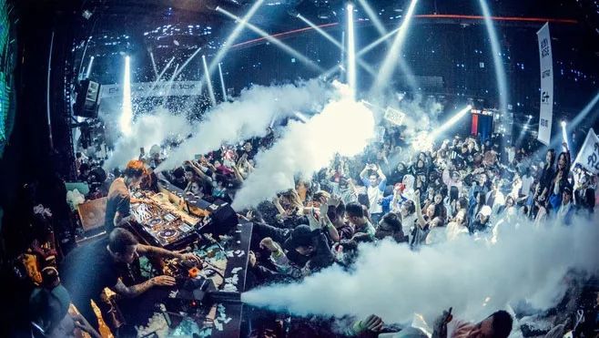 绍兴古镇酒吧一条街,绍兴的酒吧一条街