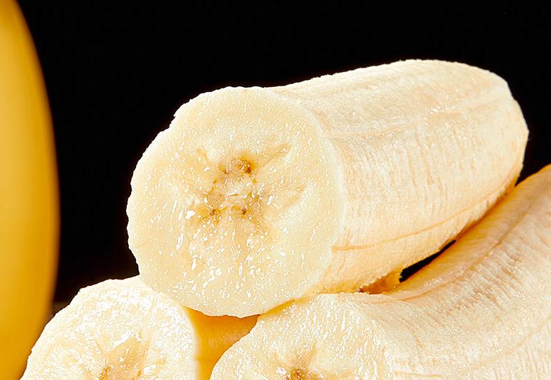 吃了30年荔枝才知道吃荔枝不上火,香蕉是直的好还是弯的好吃