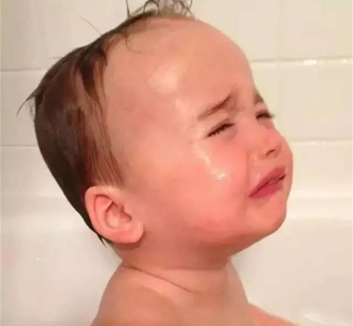 宝宝不爱洗澡要怎么引导,宝宝不爱洗头怎么破