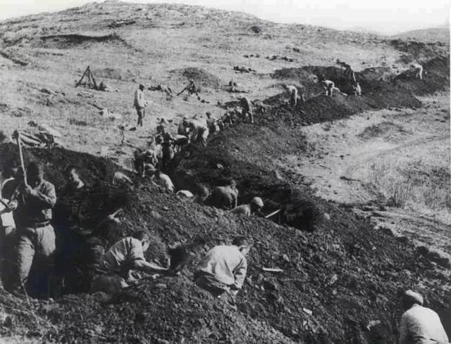 每秒6发炮弹落下，一平方米土地有76发炮弹爆炸，比长津湖更惨烈