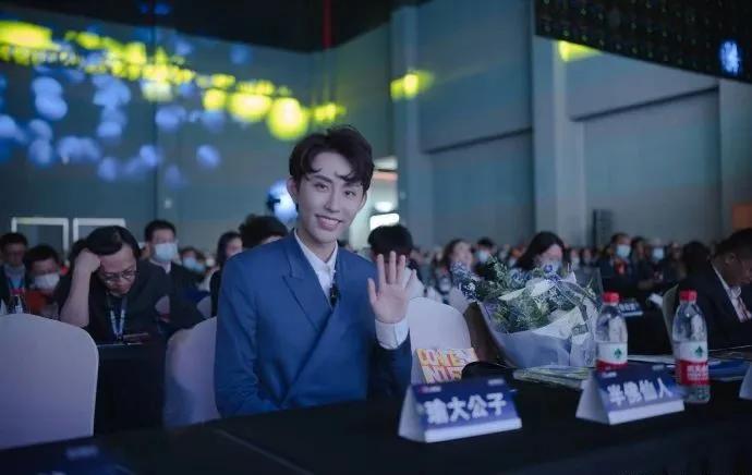 辛巴破亿粉,辛巴自曝一年能卖500亿