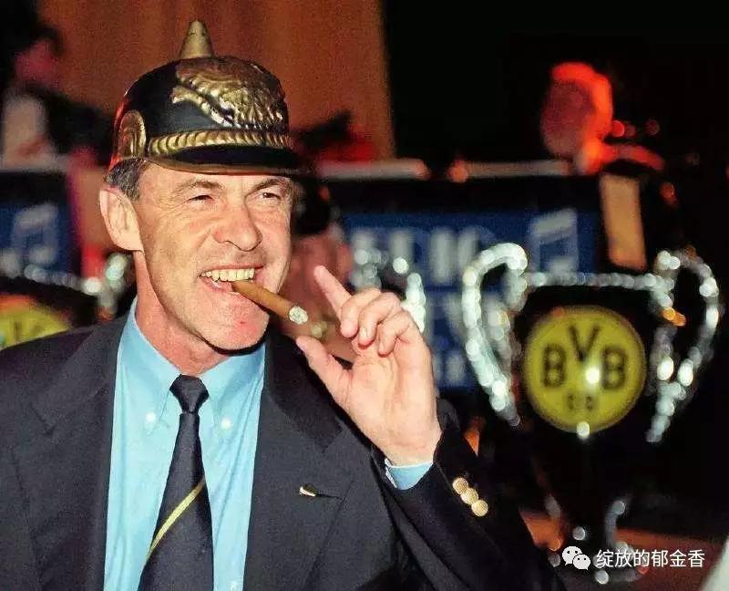 足坛那些人【教练篇】——奥特玛•希斯菲尔德