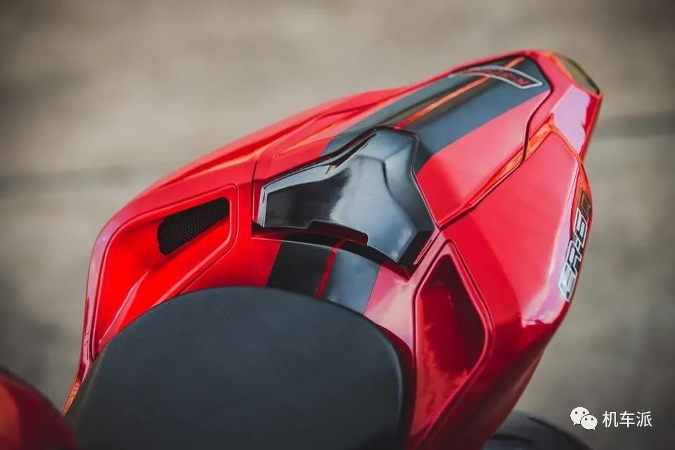 宸濆磶er6n鏀硅閽涘昂,宸濆磶er6n鏀硅鍚庤疆鍔犲