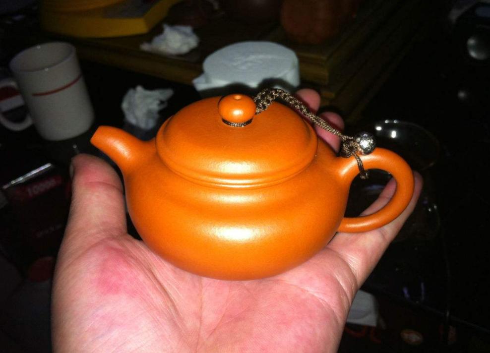 紫砂壶价格一般用什么泥料,紫砂壶泥料价格排行前十名有哪些