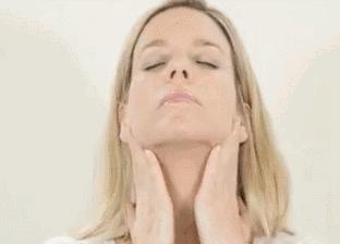 使底妆服帖的精华适合混油皮,大干皮亲妈粉底液大推荐