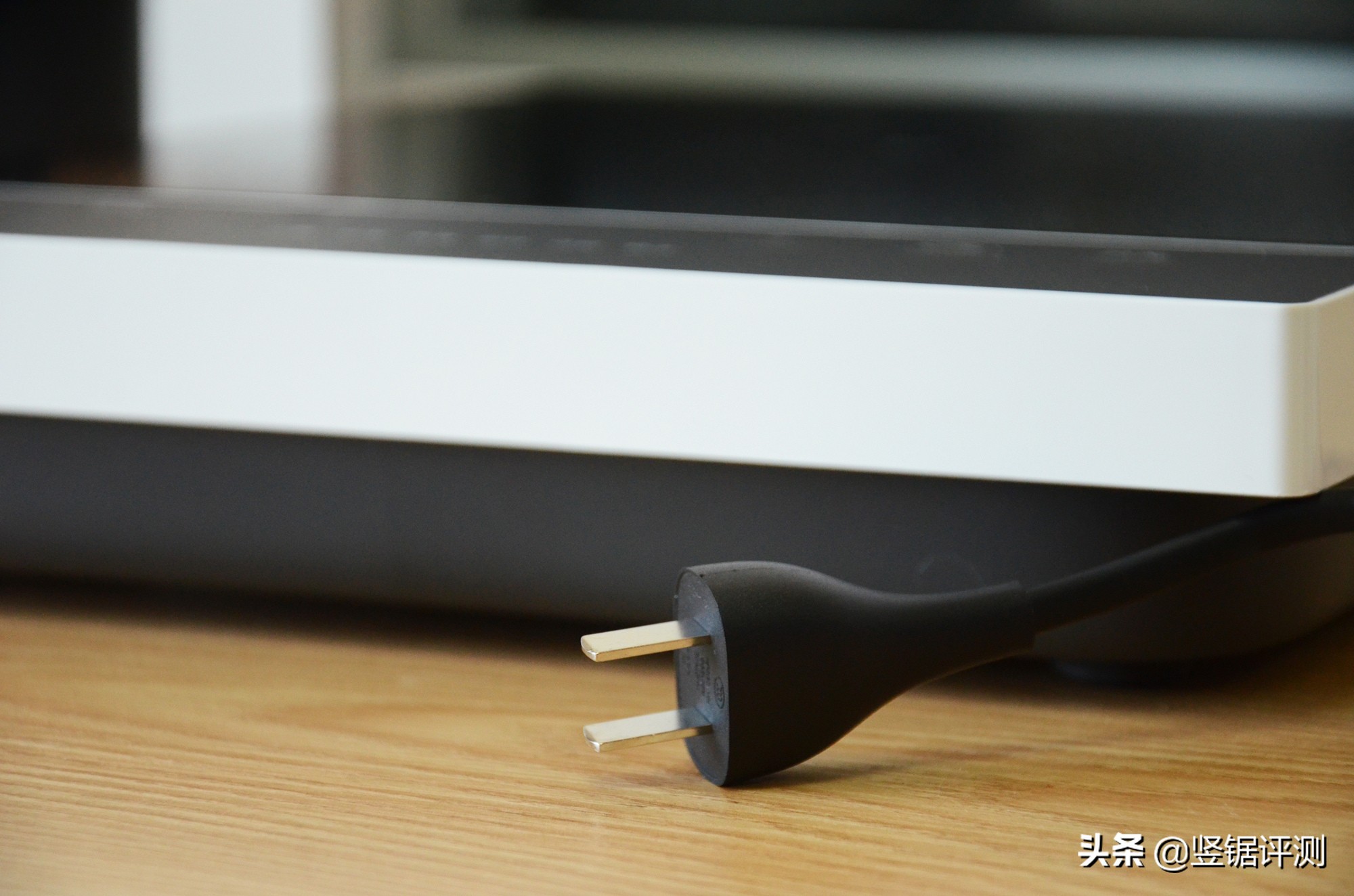 小米“米家电磁炉C1”评测:7挡火力,2100W大功率设计