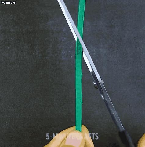 不锈钢楼梯扶手油污清洁小妙招,清洁厨房纱窗油污的小妙招