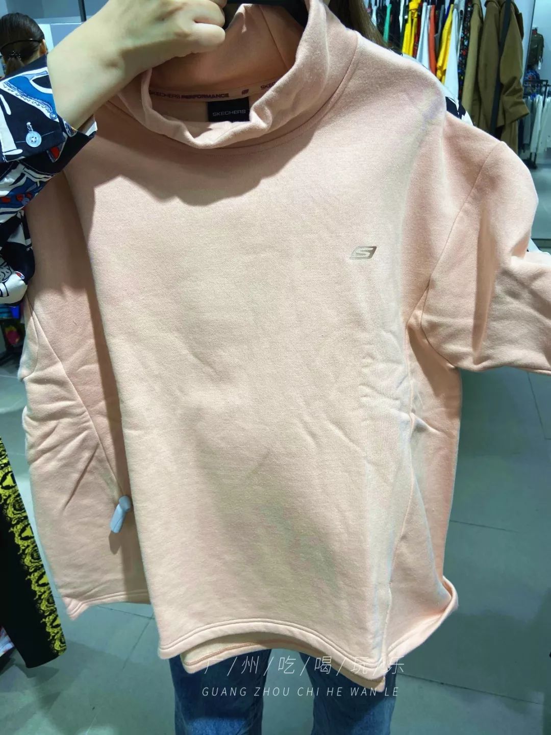 2折买NIKE!唯品会线下店打折!PUMA、Levis、大牌通通白菜价!