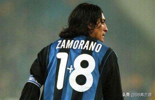 世纪末混乱的蓝黑色-巴乔《天上的门》25