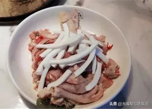 大连好吃的火锅都有什么啊,大连特色火锅菜品有哪些