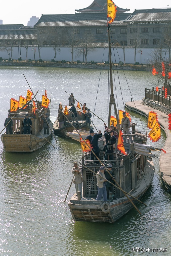 【一画一书览清园】千年汴京城里，做一场灯火阑珊的东京华梦