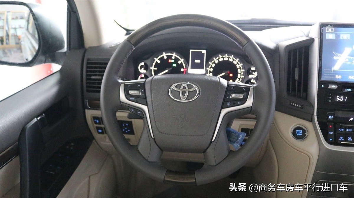 兰德酷路泽陆巡4.0tv6越野视频,2019丰田兰德酷路泽陆巡4500