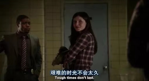 背着品牌包包,背一个上档次的包包有什么好处