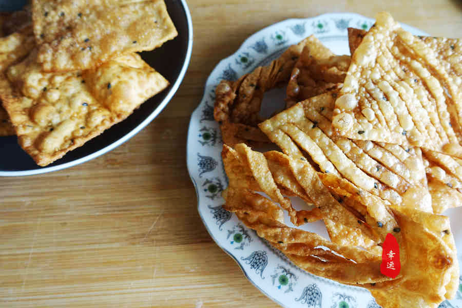 纯手工煎饼又薄又脆好吃,家庭版薄脆煎饼