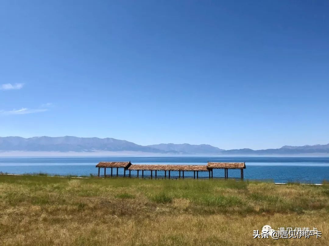 这个湖泊有韵味,有一个神秘而美丽的湖泊