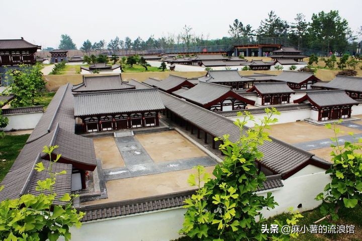 比故宫还大的建筑群,西安大明宫和故宫的复原