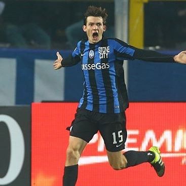 解读亚特兰大中场德容恩：脏活累活一肩挑的荷兰扫荡机