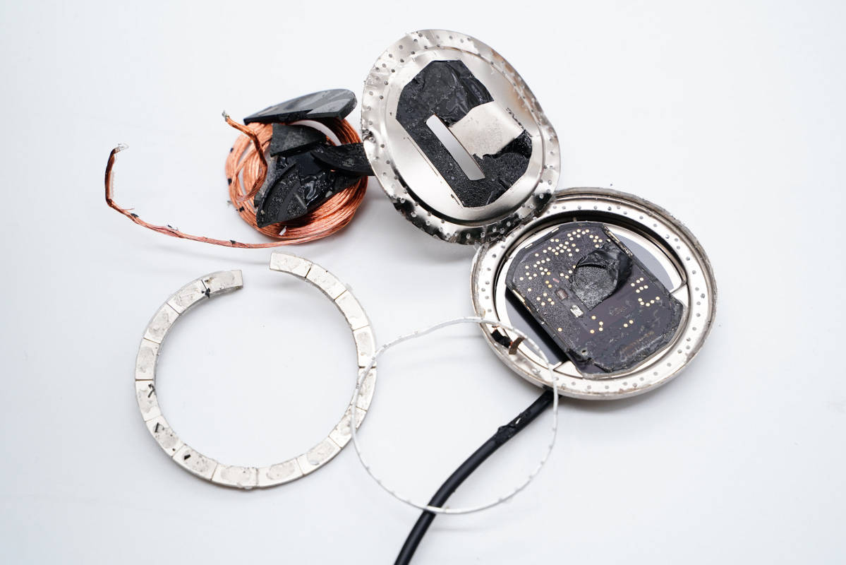 贝尔金二合一无线充测评,mfm认证第三方充电宝