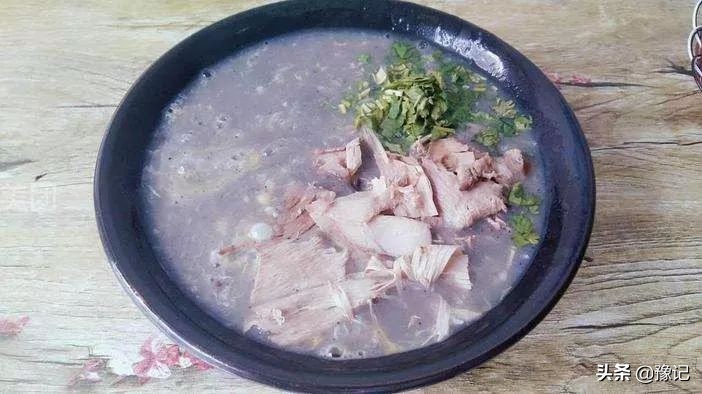 胡辣汤和胡辣汤有什么不同,胡辣汤为什么只能在河南吃到