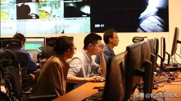 中国天眼看到宇宙的画面,看天眼