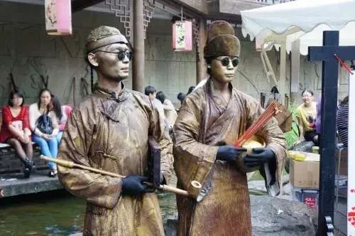 毕业旅行十种玩法 (毕业旅游避坑指南)