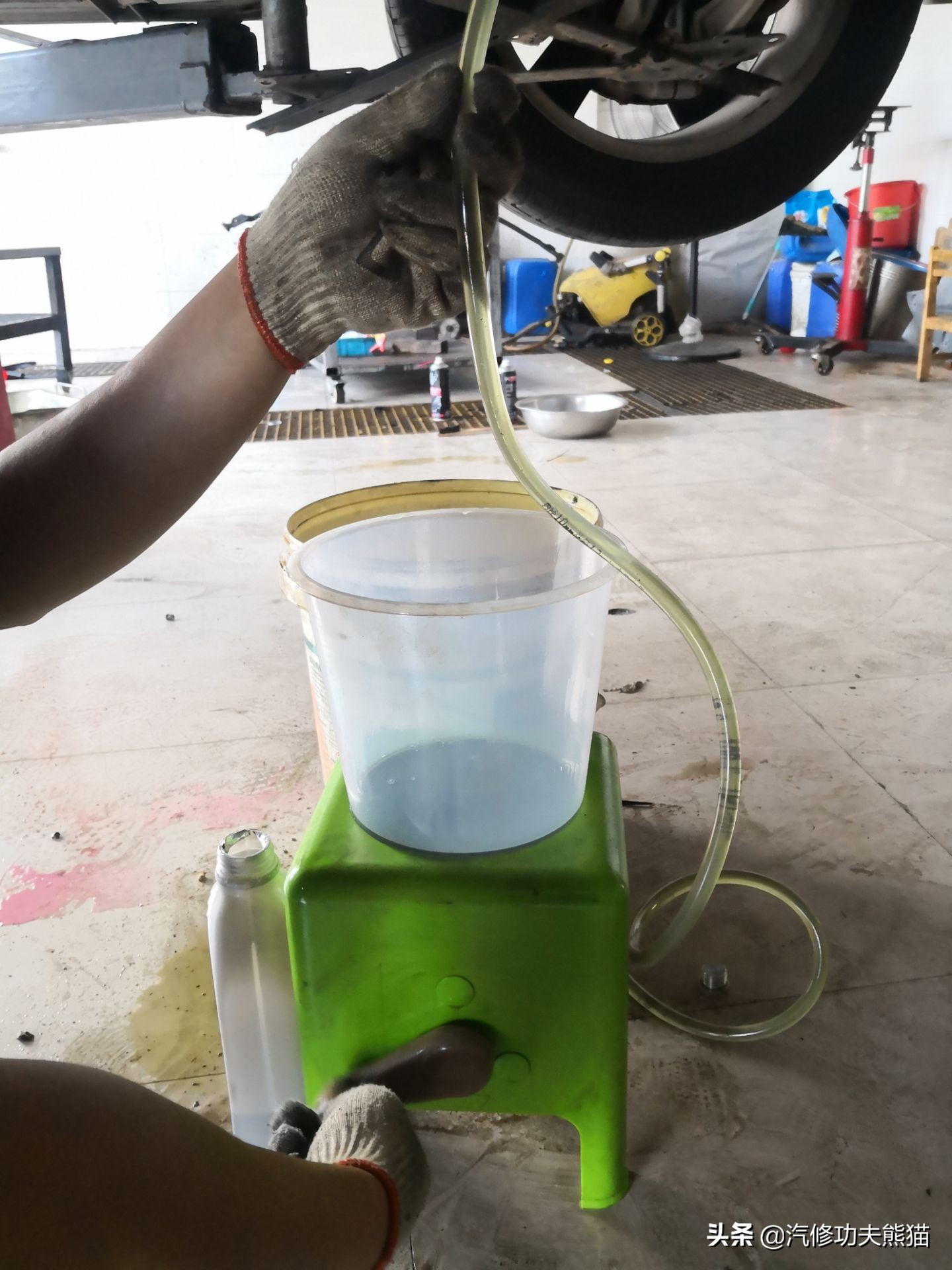 如何检测奥迪三代ea888是否烧机油,大众三代ea888发动机机油灯报警