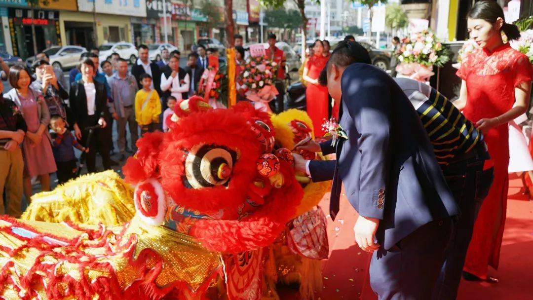 引领新未来｜河源致尚350方旗舰店盛装开业！开业业绩突破255万