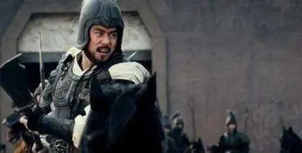 非关非吕即马忠|那个儿时的英雄，已经被我们自己射死