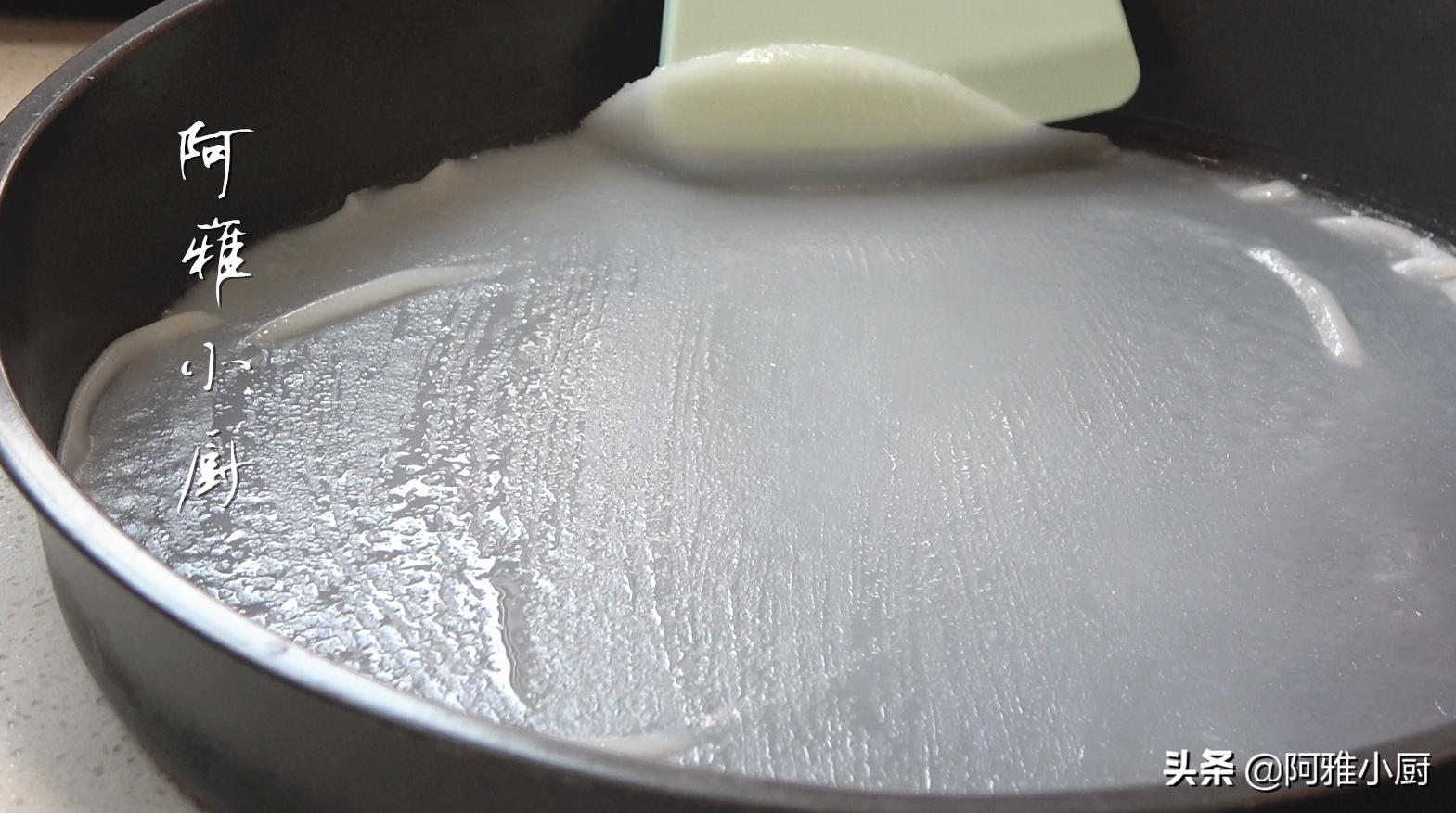 做凉皮的时候怎么让凉皮不开裂,家里做凉皮蒸的都是开裂的啥原因