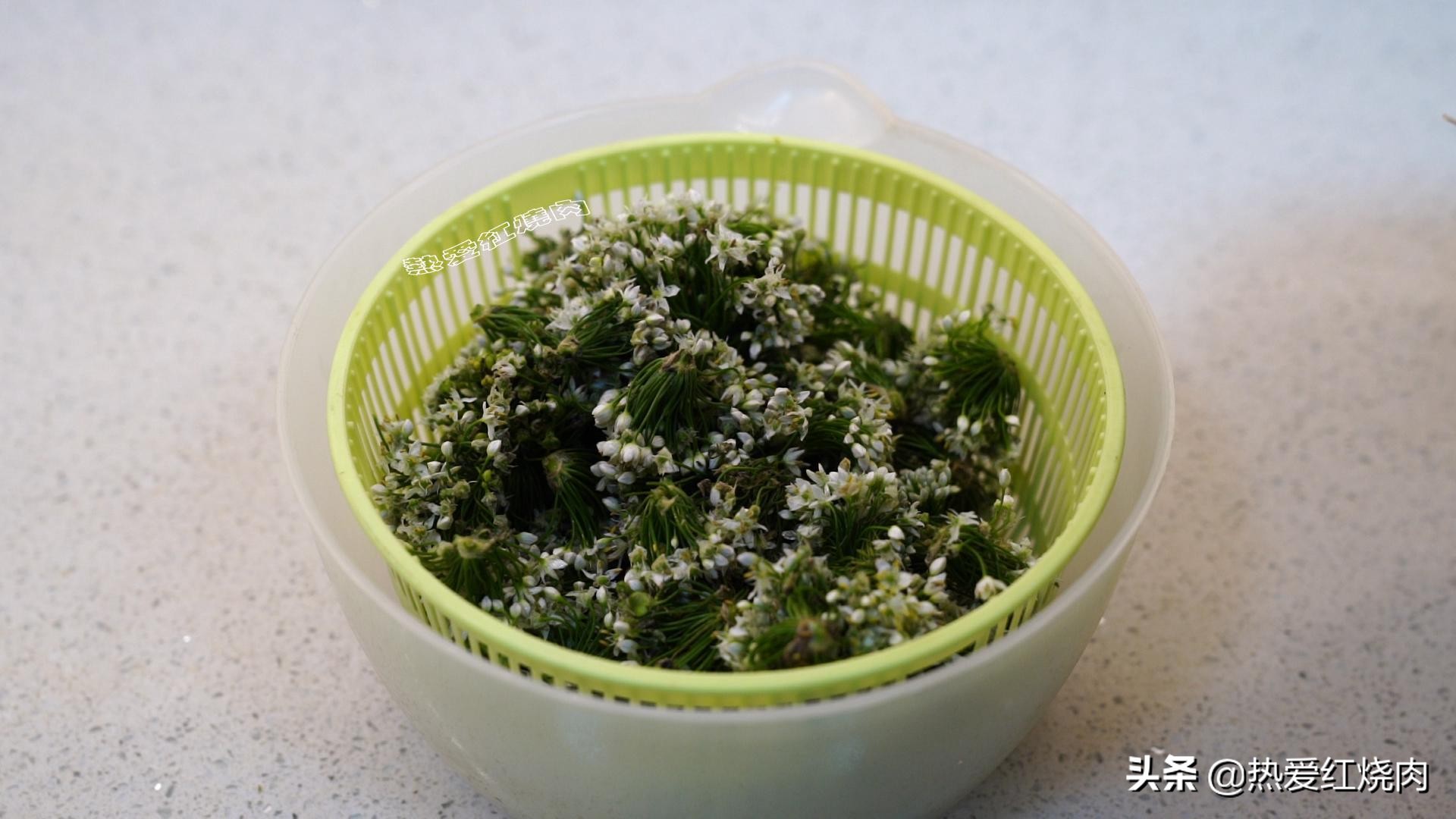 怎样除去韭菜花里的虫子,怎样消灭韭菜上的腻虫