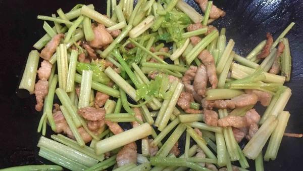 夏季上火吃什么饭菜,夏天怕上火吃降火菜