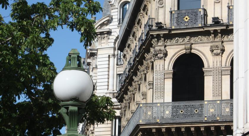 巴黎旅游住哪个酒店好,巴黎最值得住的酒店