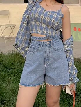 给大家推荐一款巨显腿瘦的短裤,夏天腿粗穿什么短裤子显瘦又时尚