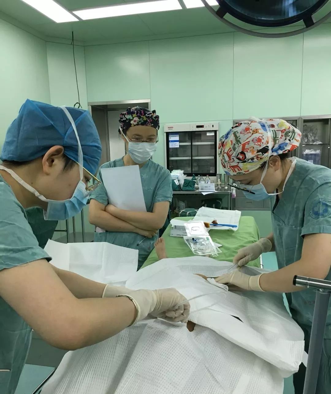 医院没熟人，孩子手术不放心……别着急，这个门诊帮你找“熟人”