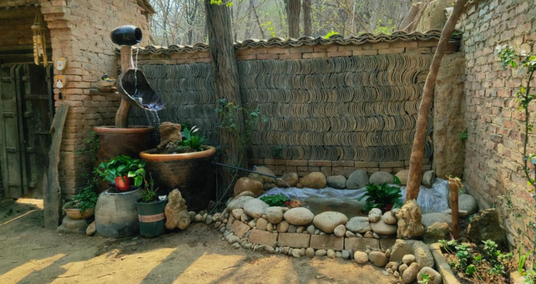 三个90后在海南租一套别墅,3个90后深山隐居