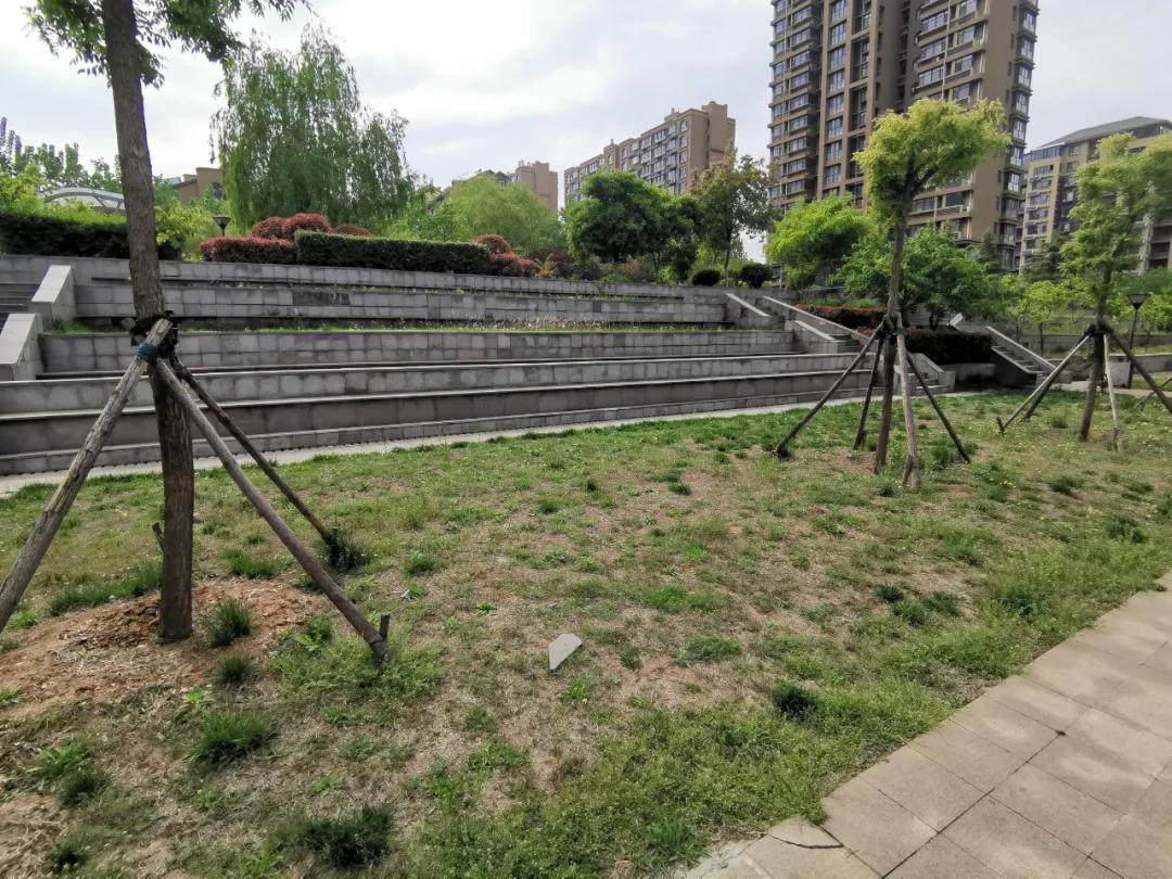 相隔一公里的房价,相隔1000米房价相差很多