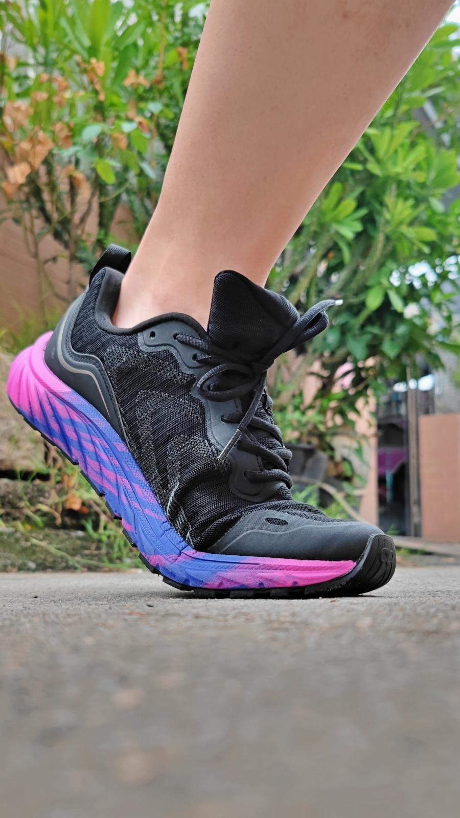 咕咚10k悦弹和10kpro区别,咕咚跑鞋有什么特点和优点