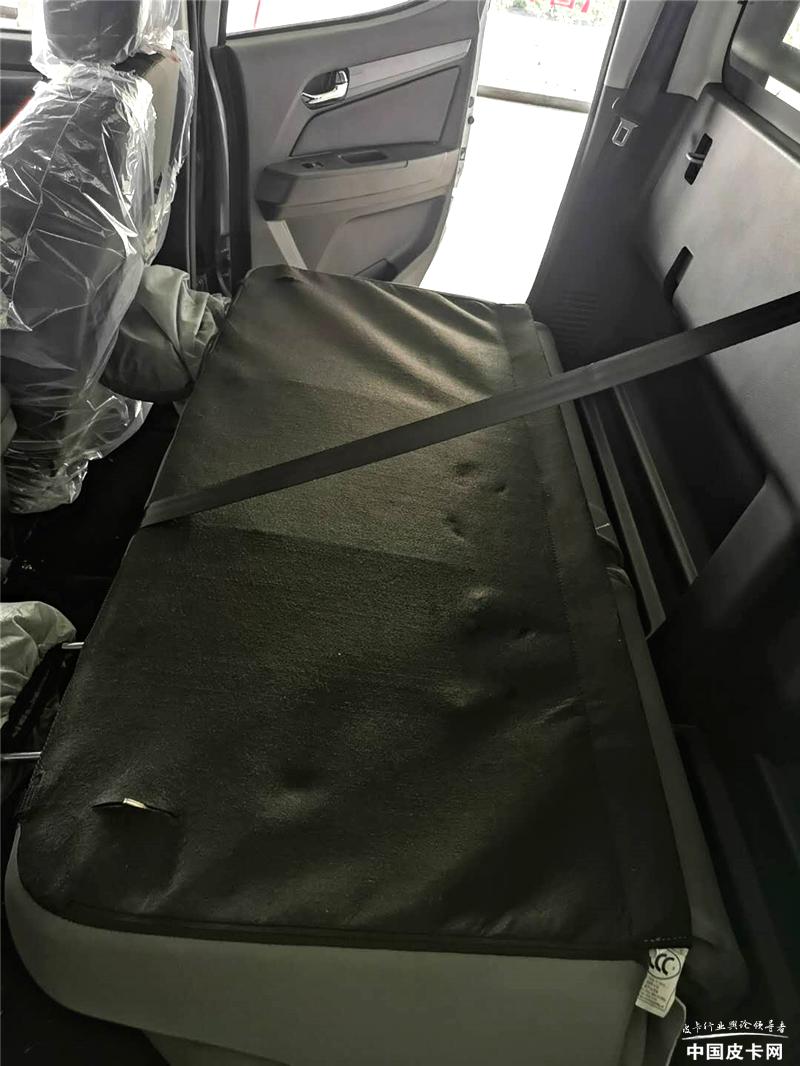 一汽蓝舰多少钱,6万左右的新国六皮卡