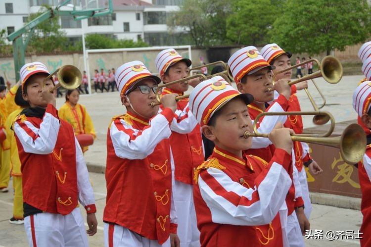 杩愬姩鍋ュ効鏄捐韩鎵嬫椂浠ｉ獎瀛愮珵椋庢祦,杩愬姩鍋ュ効璧涘嚭椋庨噰璧涘嚭鎷兼悘