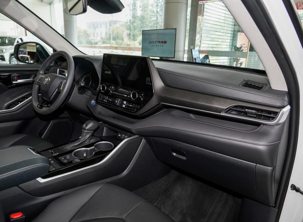 汉兰达全系优惠1万,全新汉兰达26.88万