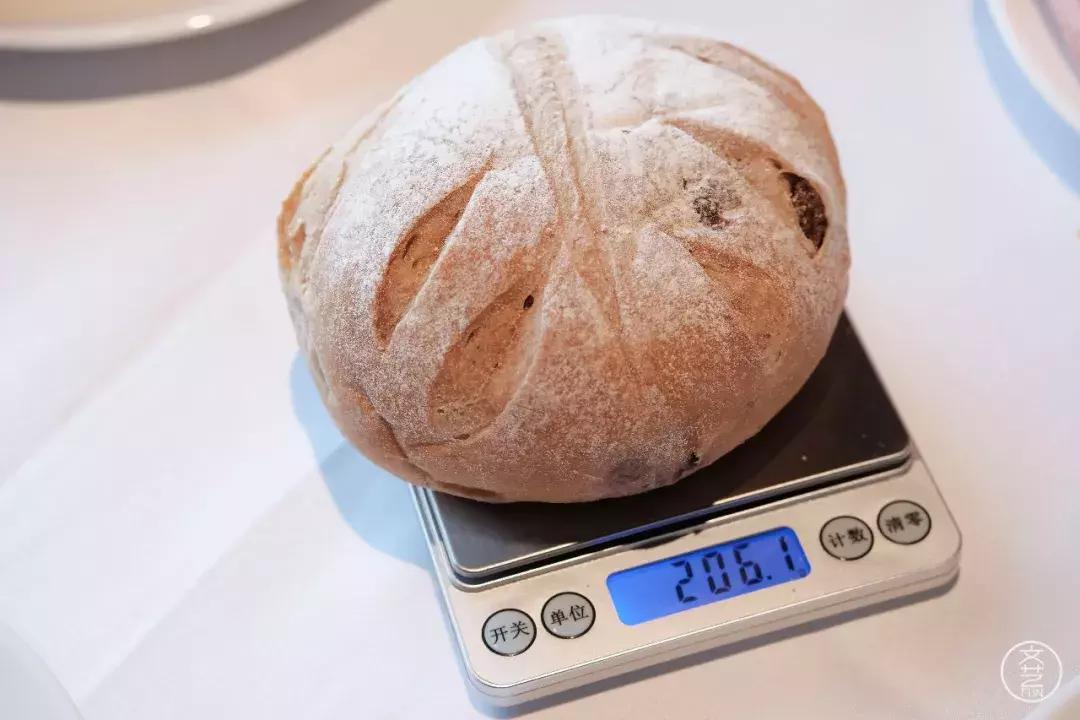 用解数学题的思路盲测郑州本地15款网红欧包