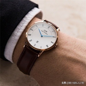 适合年轻人戴的2w块的手表,出门戴这几款手表成熟稳重大气