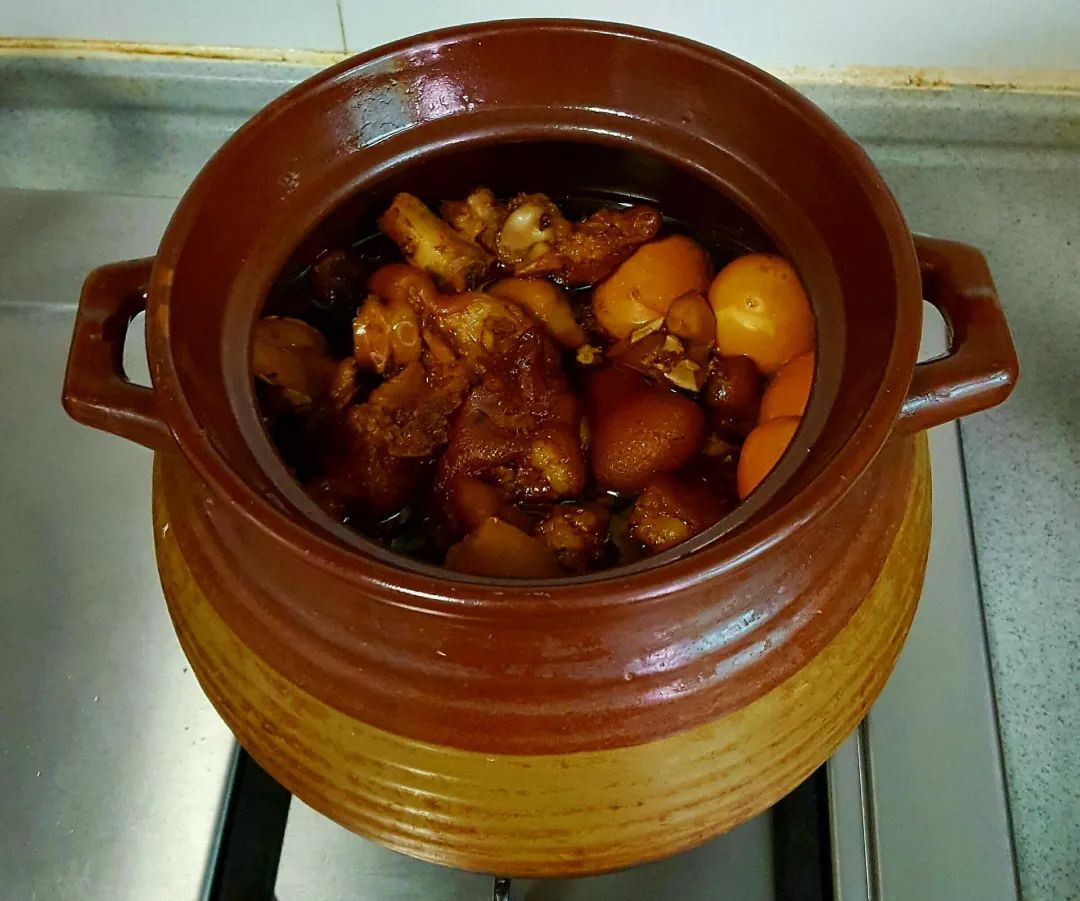 广东人正宗煲猪脚姜,广东人和东北人吵架的区别