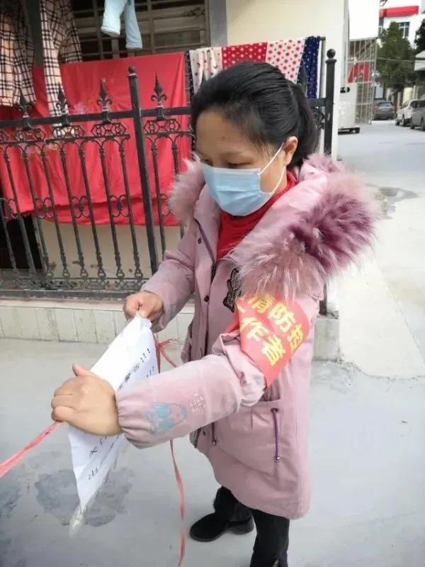 巾帼芳华绽放在每个时节,铿锵玫瑰别样红最美巾帼绽芳华