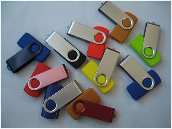 ipadpro插u盘放电影,ipadpro插u盘加载很慢