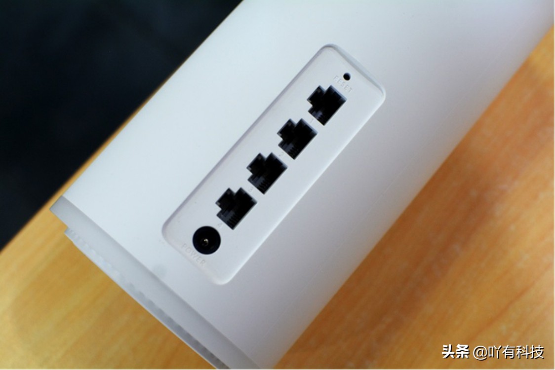华为a2路由器对比评测,华为a2路由器三频合一好吗