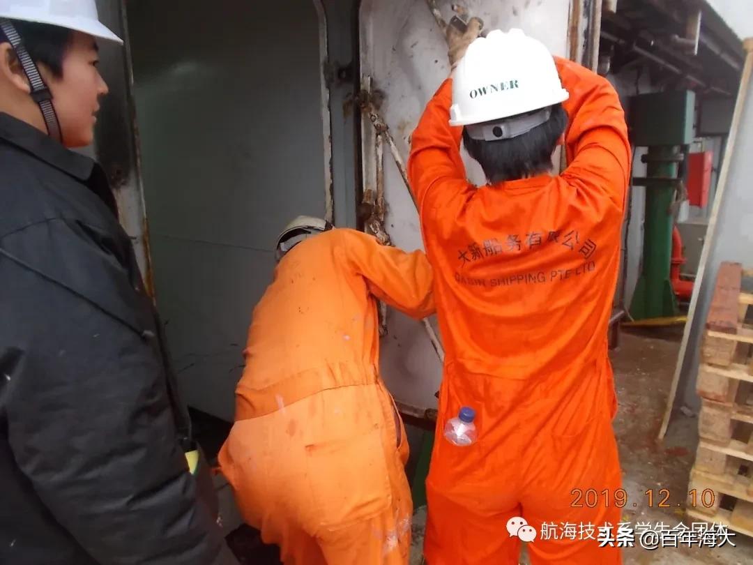 这个小妮不简单,乡下丫头不简单